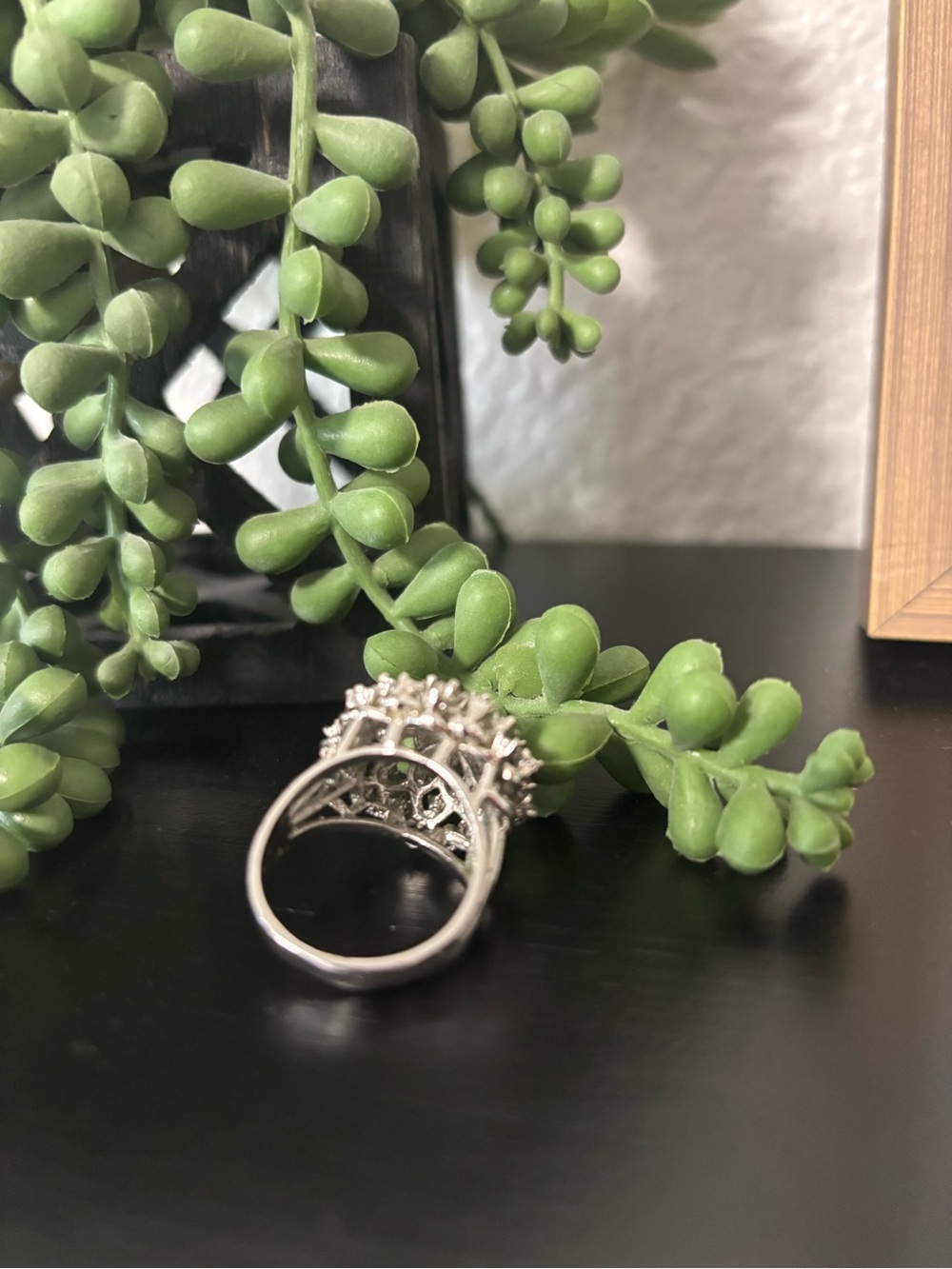 Vintage 18K White Gold Plated Crystal Floral Cluster Cocktail Ring - Picture 6 of 8